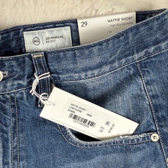 AG NWT Adriana Goldsmith Jeans Hattie Short High-Rise Bermuda Women's 29 - Picture 3 of 6